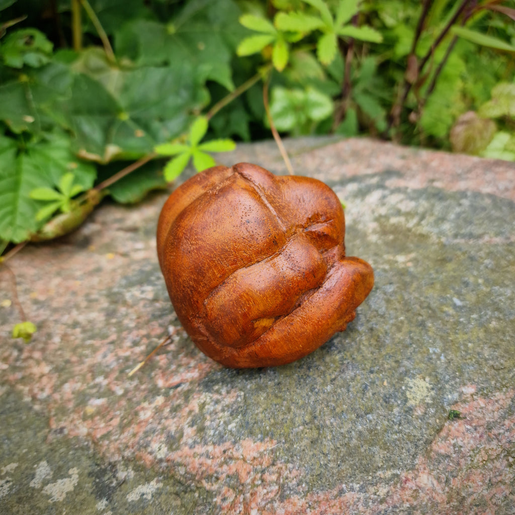 Yogiman Orang Malu Skulptur Holzfigur Holzskulptur Meditation Yogi klein