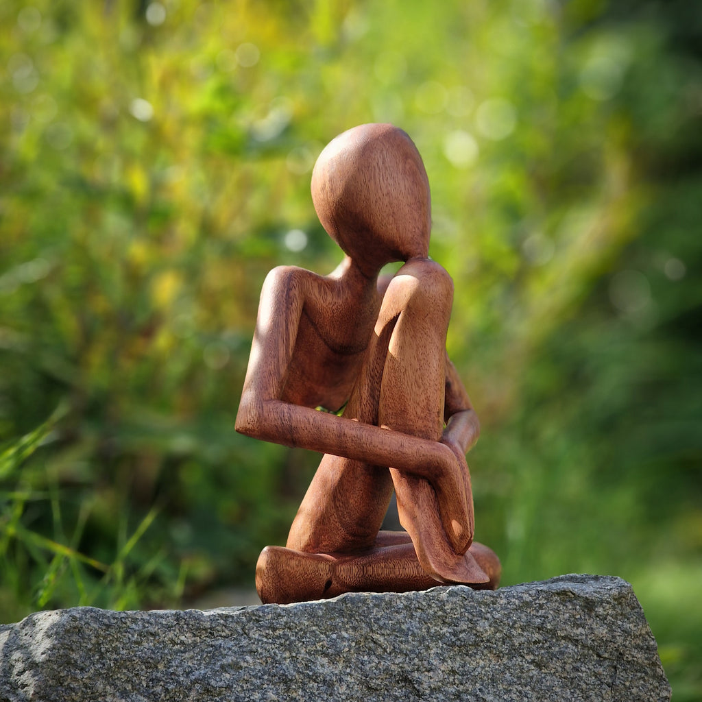 Holzskulptur Holzfigur meditierend Höhe ca. 30 cm Yoga Figur Dekofigur