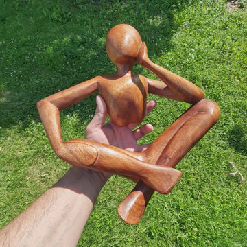 Handgefertigte Skulptur Holzfigur Holzskulptur Denker Meditation aus Bali ca. 25x25 cm groß Gartendeko Geschenk Yoga